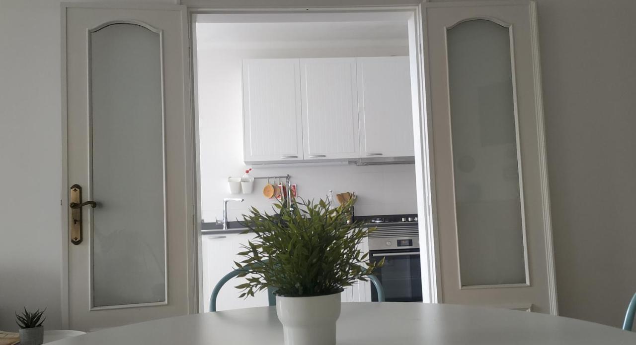 Appartement Amália Rodrigues -apartamento Com 3 Quartos Em Pleno Coração De