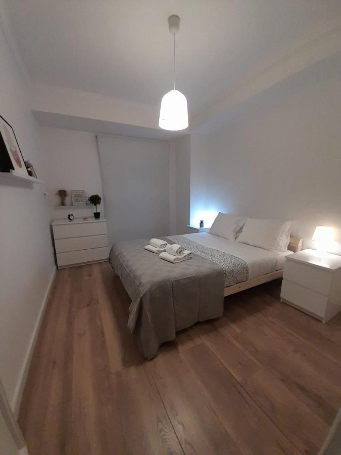 Amalia Rodrigues -apartamento Com 3 Quartos Em Pleno Coracao De Apartament